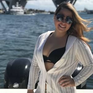 Meet your Posher, Cara